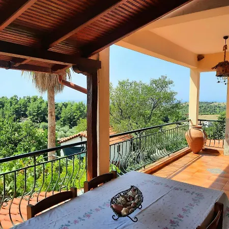 House With View أغيا باراسكيفي